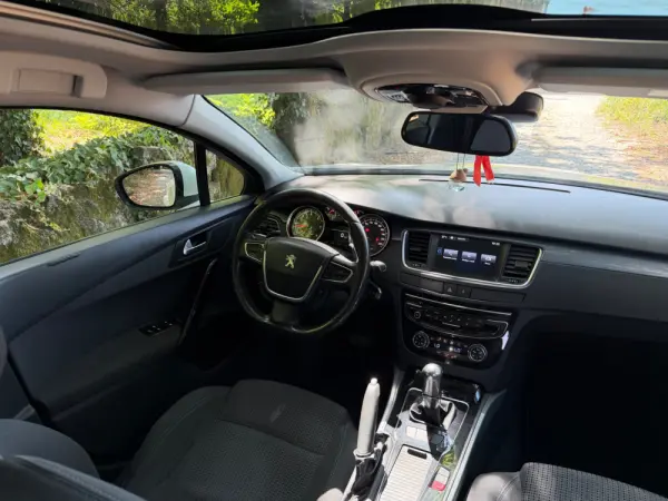 Peugeot 508 SW Allure 15
