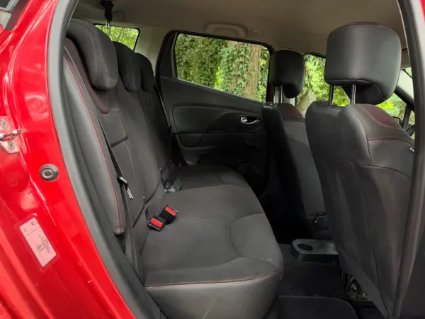Renault Clio Sport Tourer 41