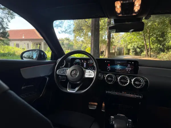 Mercedes-Benz A 180 d AMG Line Aut. 12