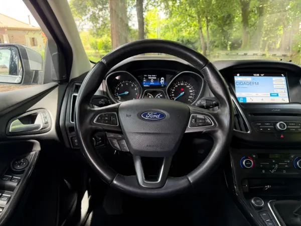 Ford Focus SW 1.0 EcoBoost Titanium 13