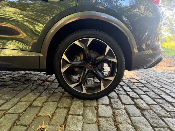 Cupra Formentor 1.4 e-Hybrid DSG 10