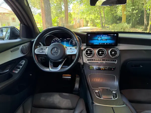 Mercedes-Benz GLC 300 de Coupé 4Matic 11