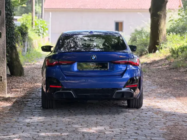BMW i4 M50 6