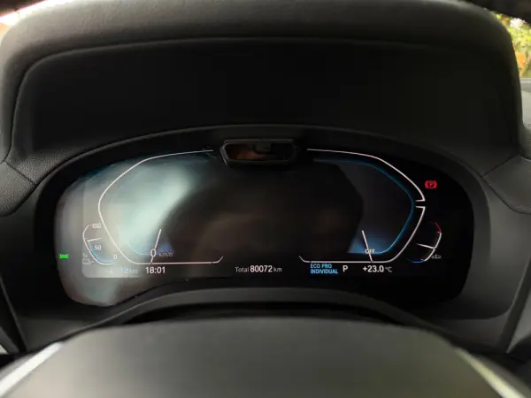 BMW iX3 M Sport Impressive 26