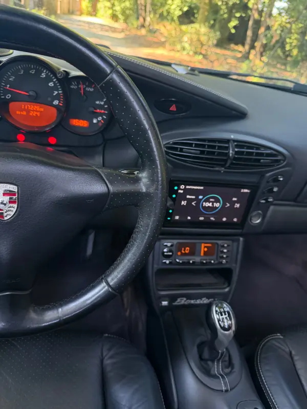 Porsche Boxster 2.7 31