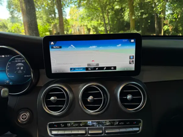 Mercedes-Benz GLC 300 de Coupé 4Matic 24