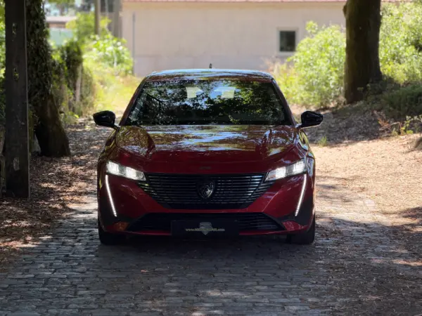 Peugeot 308 SW 1.2 PureTech Allure Pack EAT8 39