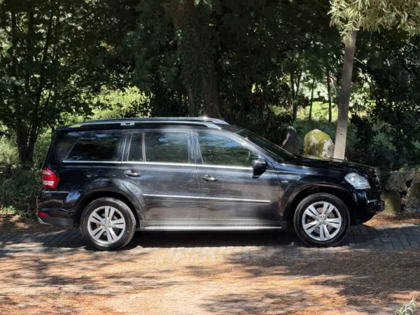 Mercedes-Benz GL 350 CDI BlueEfficiency 8