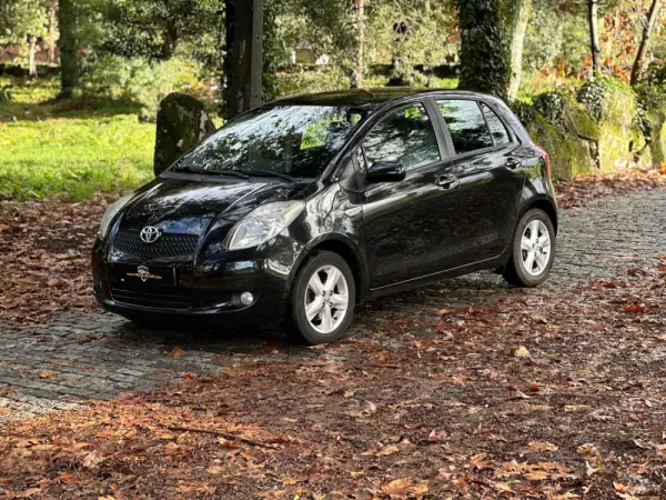 Toyota Yaris 1.0 VVT-i High Pack MM 31
