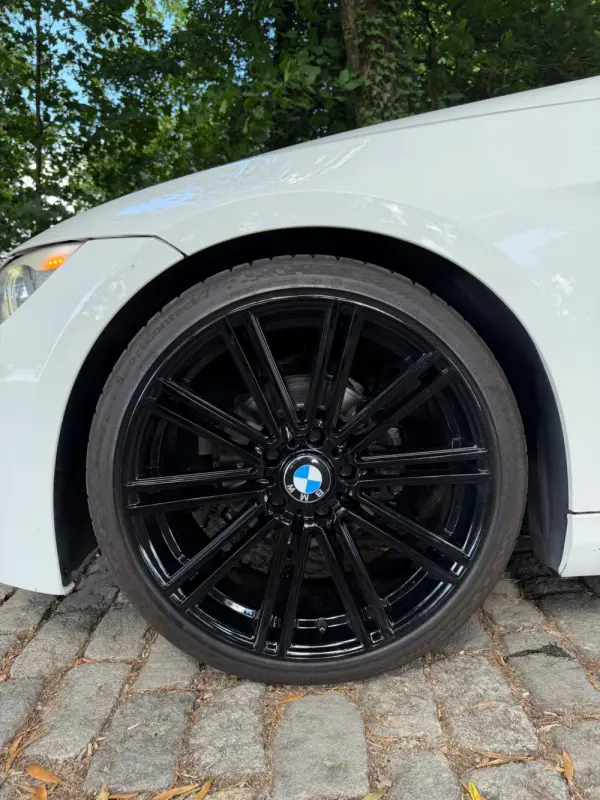 BMW 320 d Coupe 9