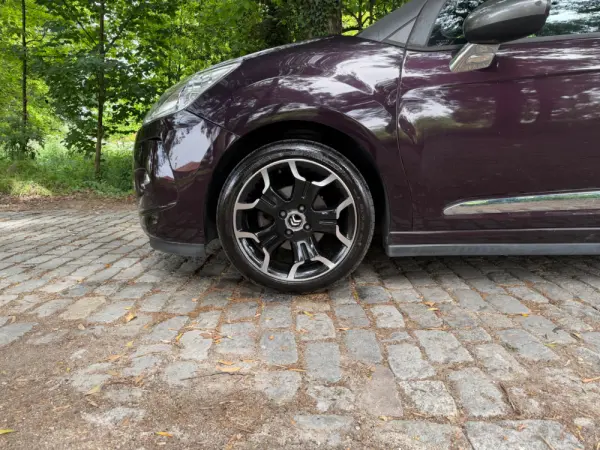 Citroen DS3 1.2 VTi Chic ETG 9