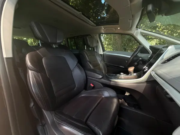 Renault Espace 1.6 dCi Initiale Paris EDC 42