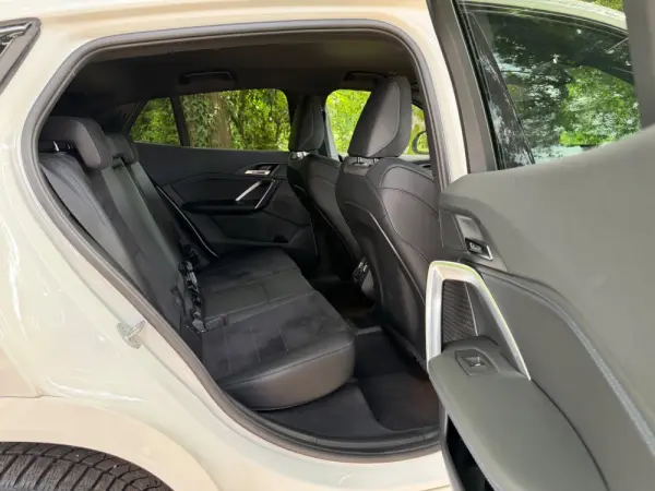 BMW X2 18 d sDrive Auto Pack M 32