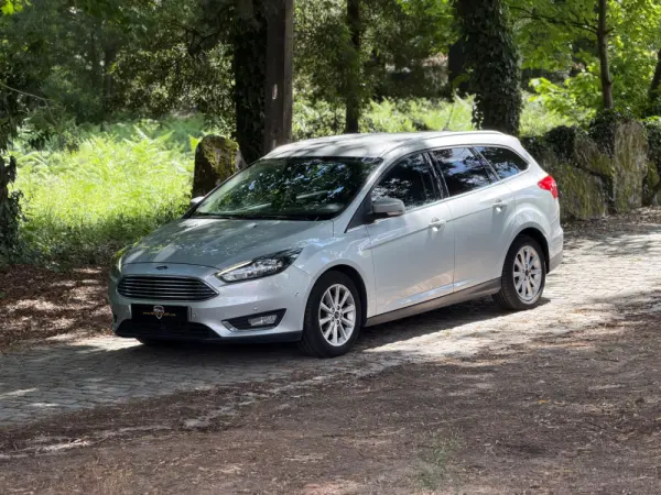 Ford Focus SW 1.0 EcoBoost Titanium 4