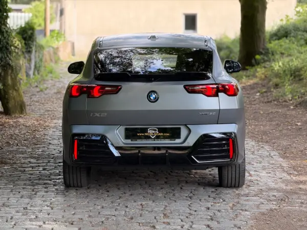 BMW iX2 xDrive30 Pack Desportivo M Pro 5