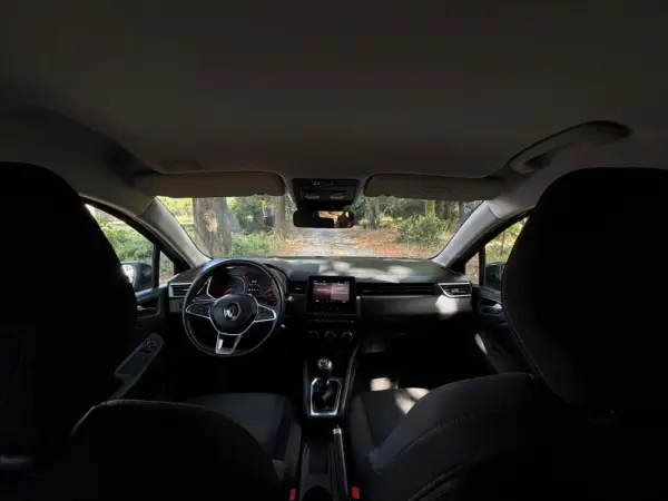 Renault Clio 1.0 TCe Intens Bi-Fuel 12