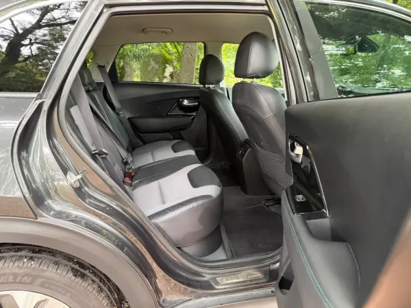 Kia e-Niro 64kWh 28