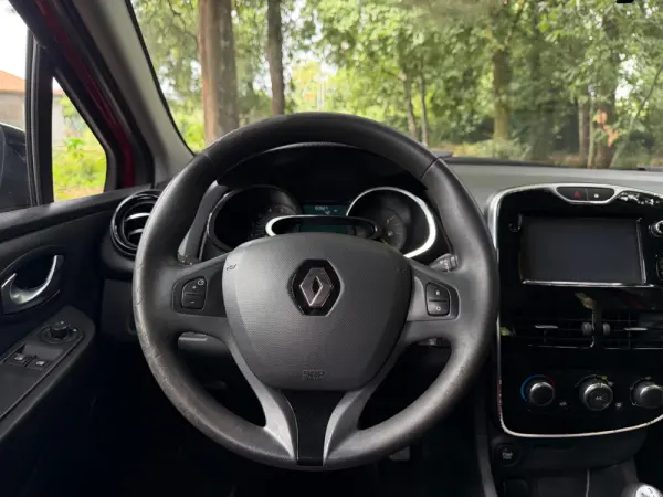 Renault Clio Sport Tourer 12