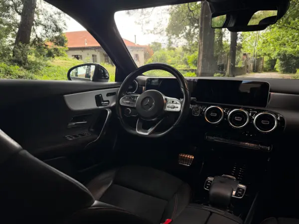 Mercedes-Benz A 180 d AMG Line Aut. 14