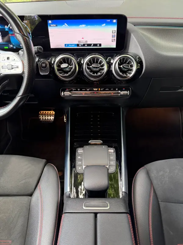 Mercedes-Benz EQA 250 AMG Line 25
