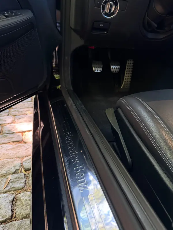 Mercedes-Benz SLK 200 Outro 38