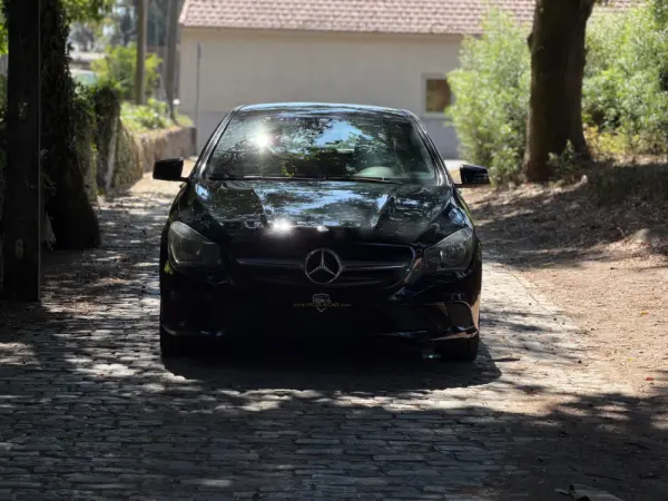Mercedes-Benz CLA 200 CDI AMG Line 48