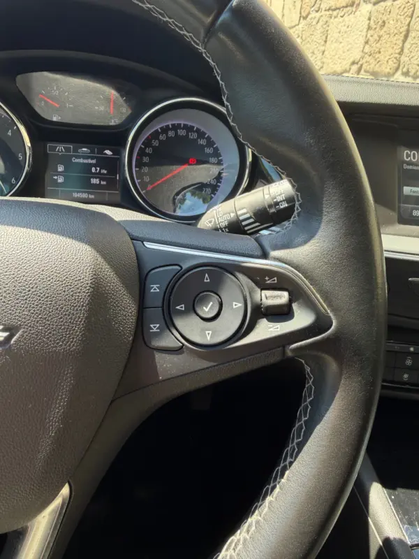 Opel Insignia Sports Tourer 1.6 CDTi Dynamic 17