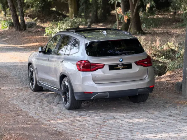BMW iX3 M Sport Impressive 50