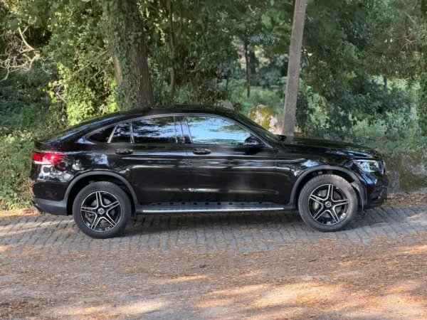 Mercedes-Benz GLC 300 de Coupé 4Matic 9