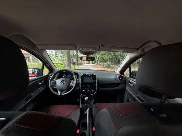 Renault Clio Sport Tourer 10