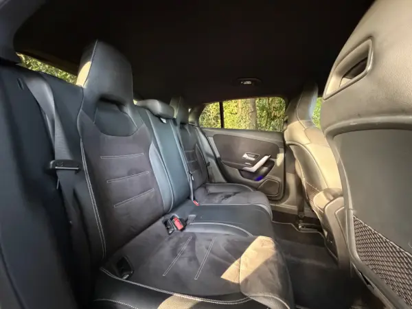 Mercedes-Benz CLA 250 e 8G-DCT Edition AMG Line 38
