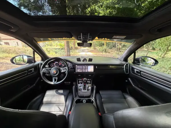 Porsche Cayenne Turbo 11