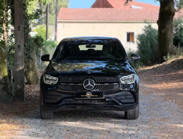 Mercedes-Benz GLC 300 de Coupé 4Matic 3