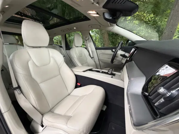 Volvo XC 60 2.0 T6 PHEV Inscription Expression AWD 29