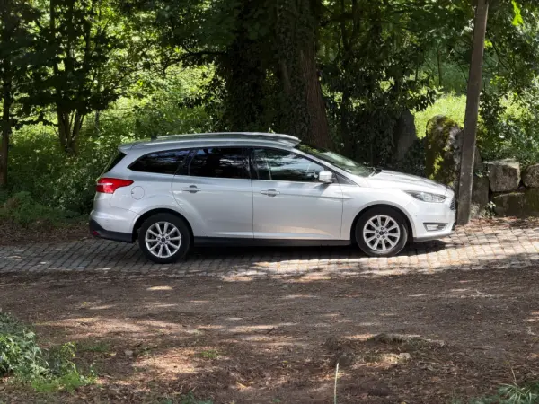 Ford Focus SW 1.0 EcoBoost Titanium 8