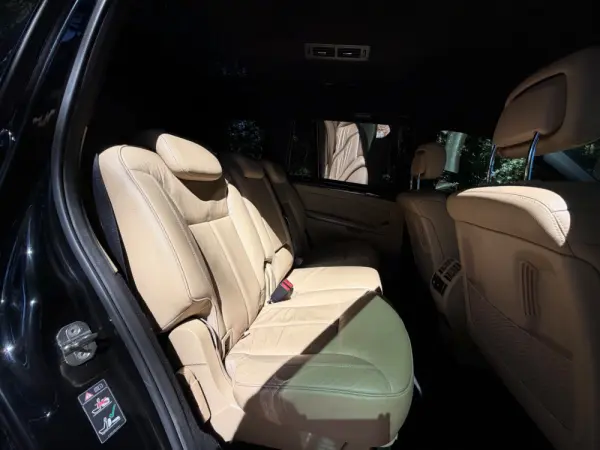 Mercedes-Benz GL 350 CDI BlueEfficiency 11