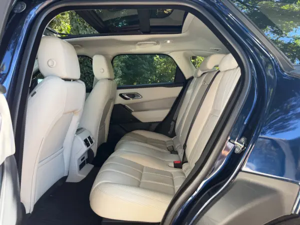 Land Rover Range Rover Velar D200 S 47