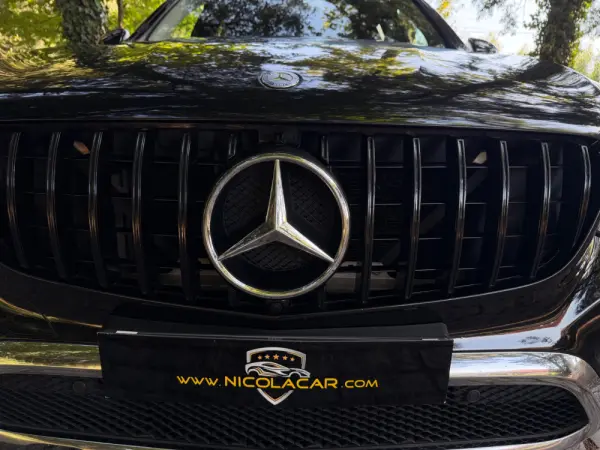 Mercedes-Benz GLC 220 d 4Matic 9G-TRONIC AMG Line 13