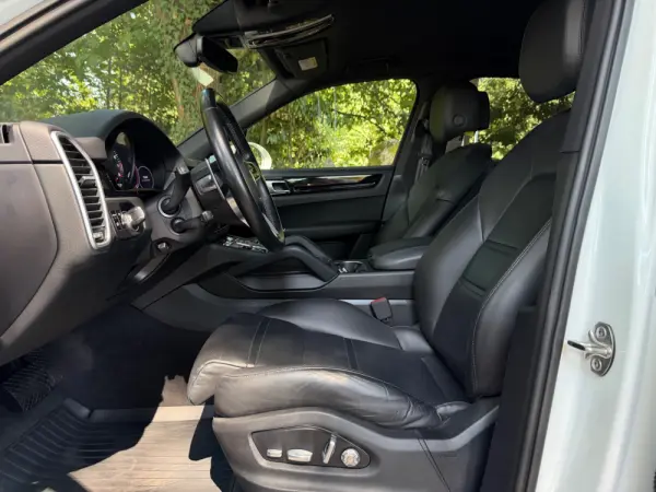 Porsche Cayenne E-Hybrid 51