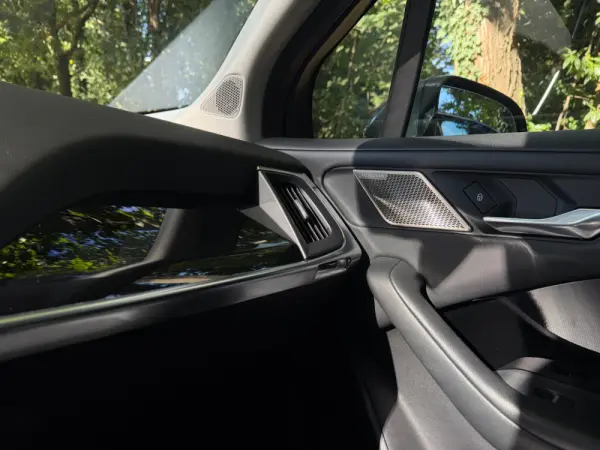 Jaguar I-Pace EV400 R-Dynamic HSE AWD 28