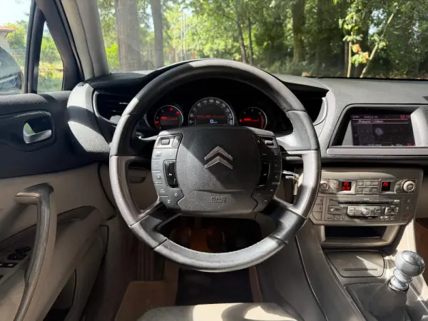 Citroen C5 Tourer 2.0 HDi Exclusive 13