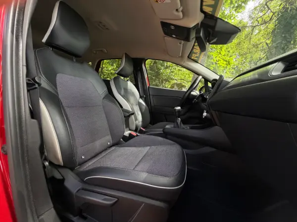 Renault Captur 1.0 TCe Exclusive 40