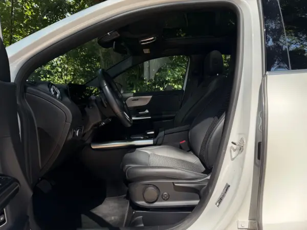 Mercedes-Benz GLA 250 e 8G-DCT Special Edition 43
