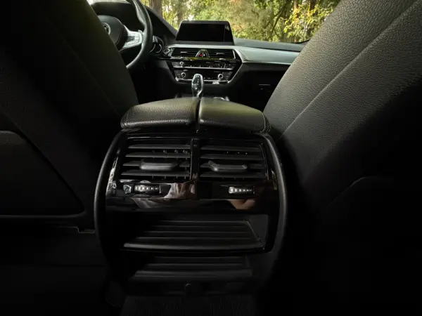 BMW 520 d Auto 34