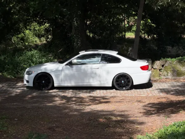 BMW 320 d Coupe 10
