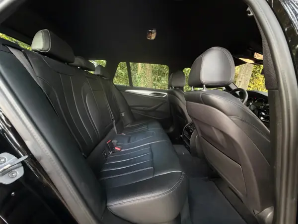 BMW 520 d Auto 43