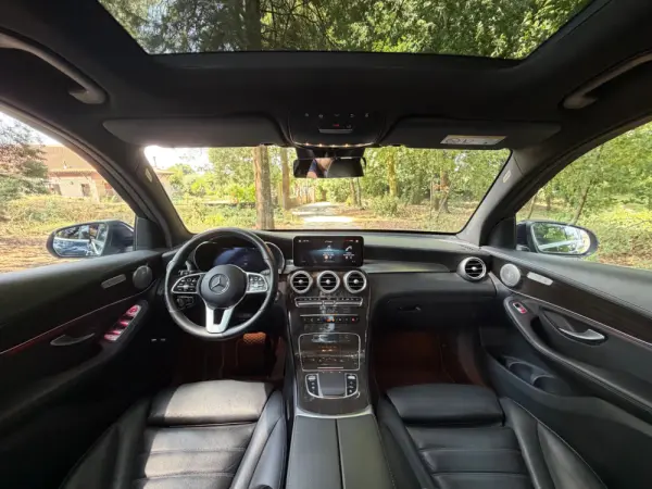 Mercedes-Benz GLC 300 e 4Matic 11