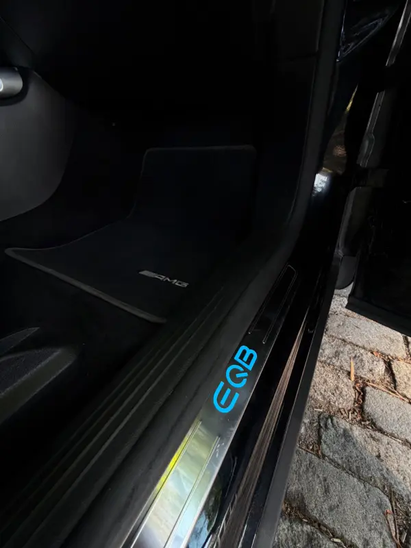 Mercedes-Benz EQB 350 4Matic AMG Line 14