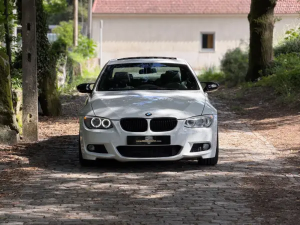 BMW 320 d Coupe 43