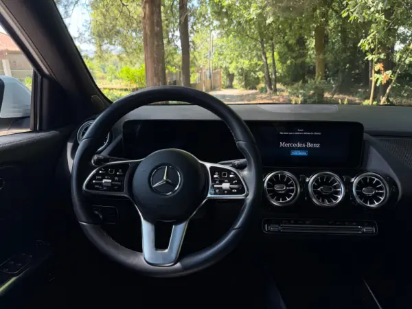 Mercedes-Benz GLA 250 e 8G-DCT Special Edition 20